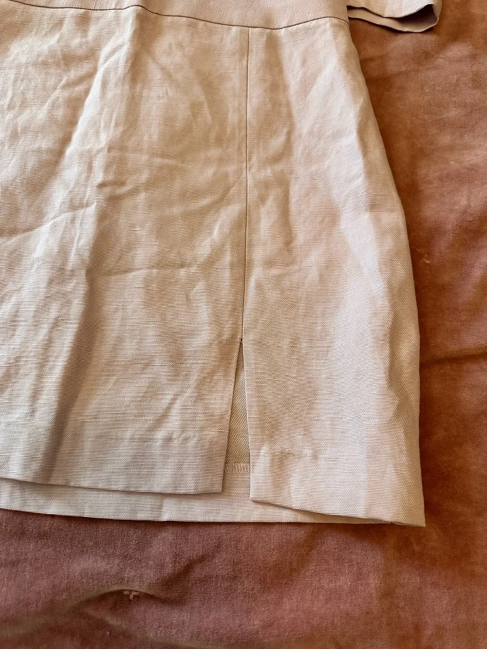 Aritzia Wilfred Cropped Lilac Button-Front Shirt with Matching Skirt set - Picture 5 of 10